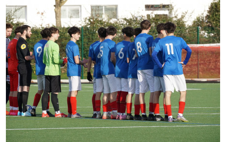 Revivez la victoire de nos U17B en image !